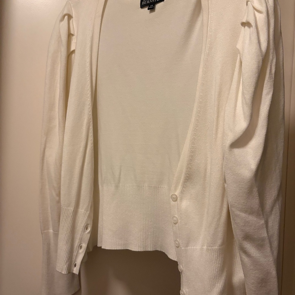 DANIELLE BERNSTEIN Cream Cardigan Sweater